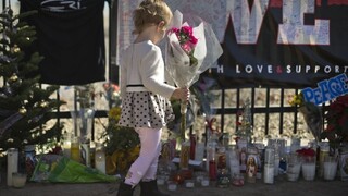 Šéf Bieleho domu sa stretol s rodinami obetí teroristického útoku v Kalifornii