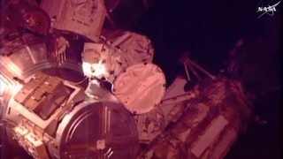 Astronauti z ISS museli pre poškodenú súčiastku vyjsť do otvoreného vesmíru