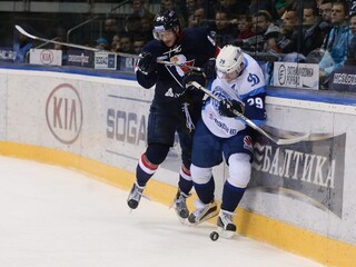 Slovan zdolal Minsk, Kundrátek sa počas premiéry predviedol
