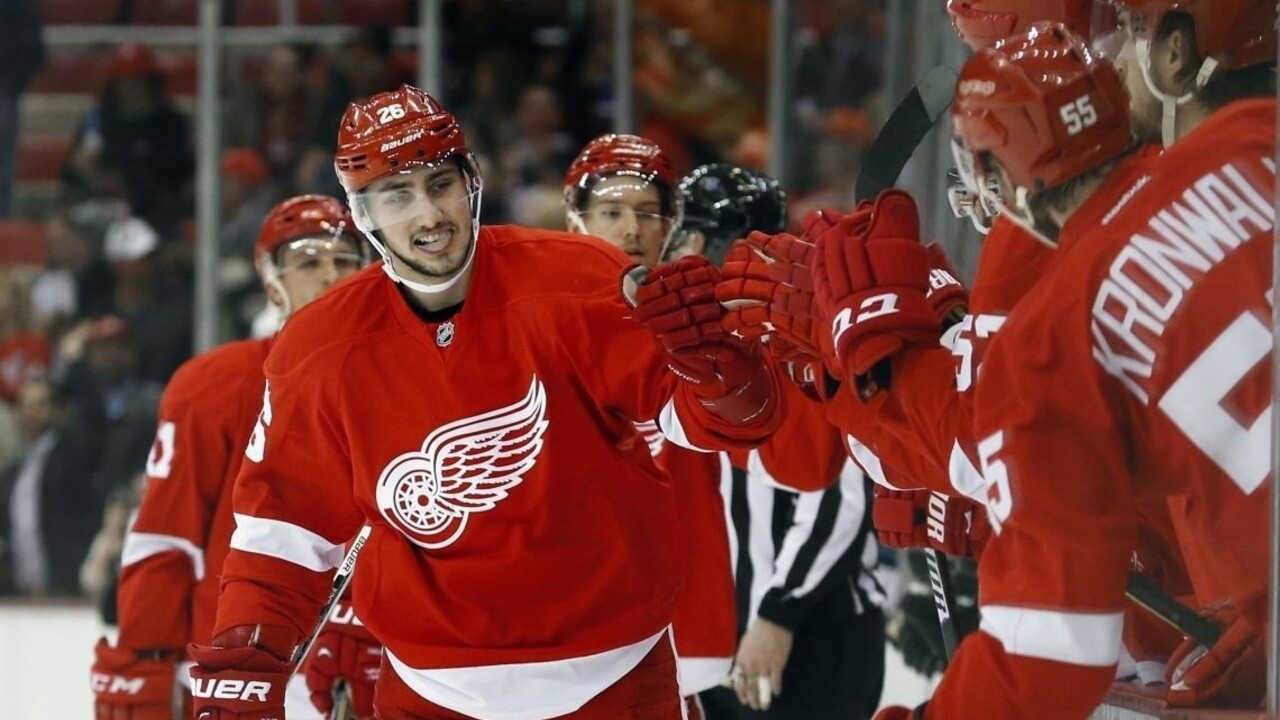 Jurčova asistencia Detroitu nepomohla, prehral aj Chárov Boston