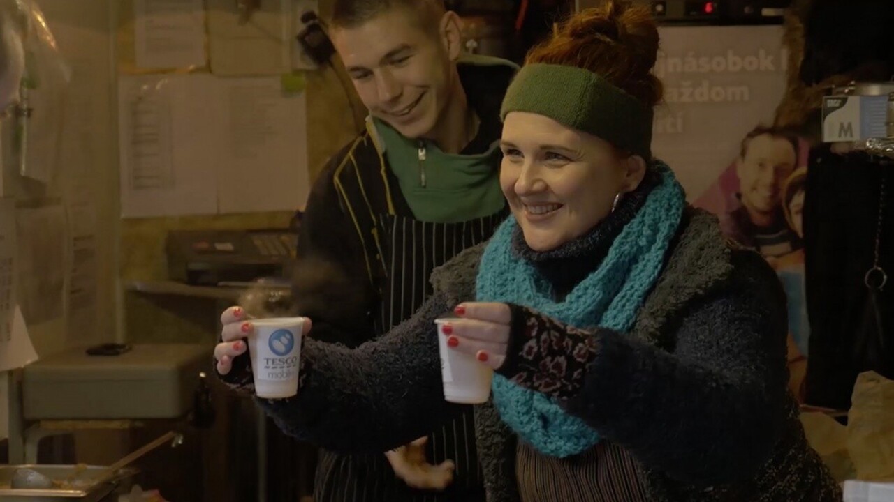 Na bratislavských vianočných trhoch sa rozdávali dvojité porcie