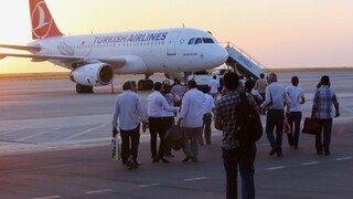 Na istanbulskom letisku došlo k výbuchu, jedna žena zomrela