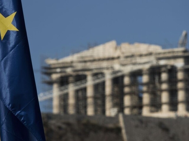 Grécko dostane ďalšiu miliardu, pomoc schválili z trvalého eurovalu