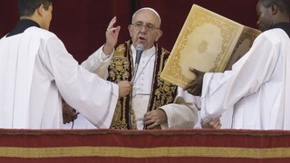 Pápež František udelil slávnostné požehnanie Urbi et Orbi