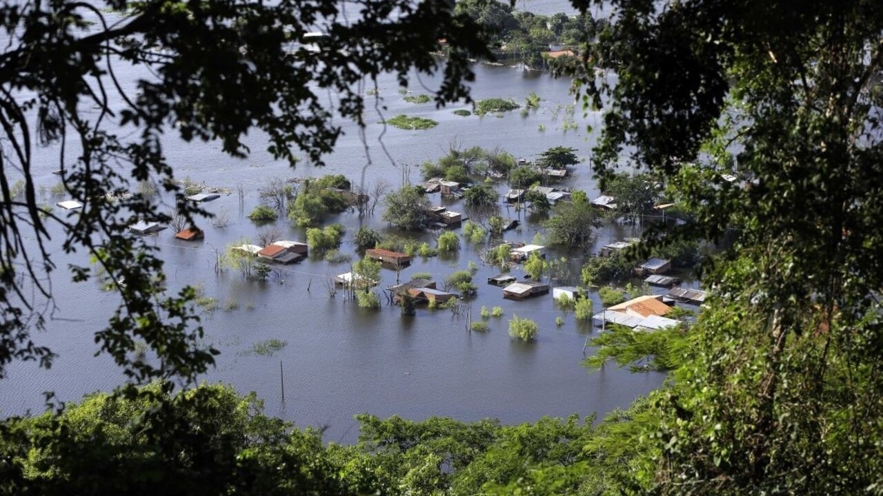 El Niňo spôsobil v Latinskej Amerike najhoršie záplavy za 50 rokov
