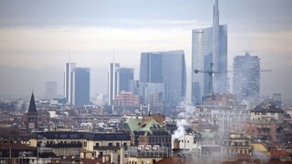 Sever Talianska trápi smog, kompetentní to chcú riešiť obmedzením dopravy
