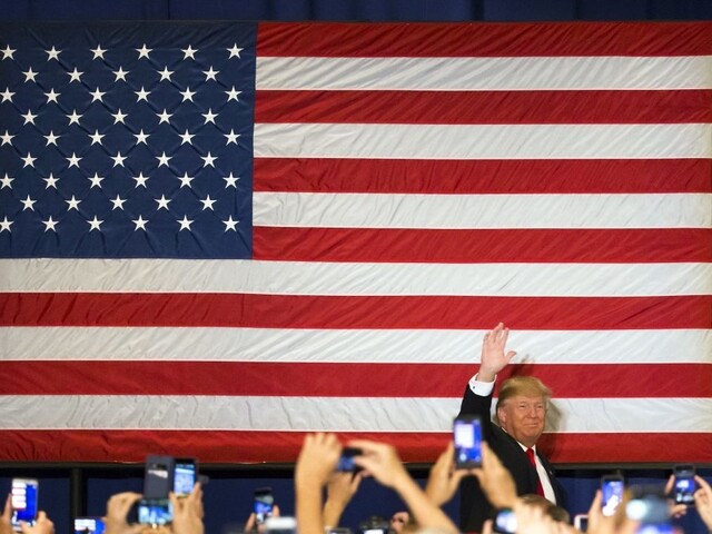 Donald Trump sa prihovoril svojim skalným podporovateľom