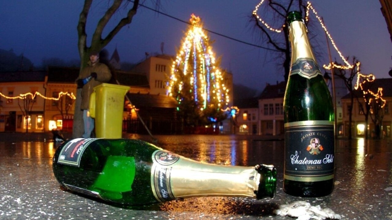 Ako piť a ako na prípadnú opicu? Odborník radí striedmosť aj jedlo