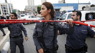 Streľba v Tel Avive. Polícia hlási mŕtvych aj zranených