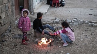 Turci naďalej bombardujú kurdské jednotky, obyvatelia mesta zostali bez vody