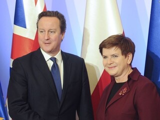 Poľsko chce silnejšie NATO v Európe, ponúka ústupky v otázke migrantov