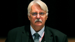 Waszczykowski kritiku Únie odmieta, novým zákonom verí