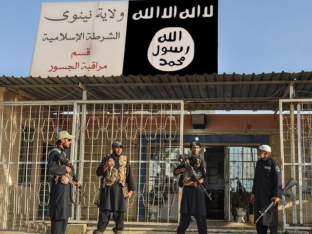 Militant z Islamského štátu verejne zavraždil vlastnú matku