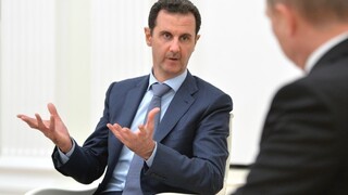 Rusko by mohlo udeliť Asadovi azyl, tvrdí Putin