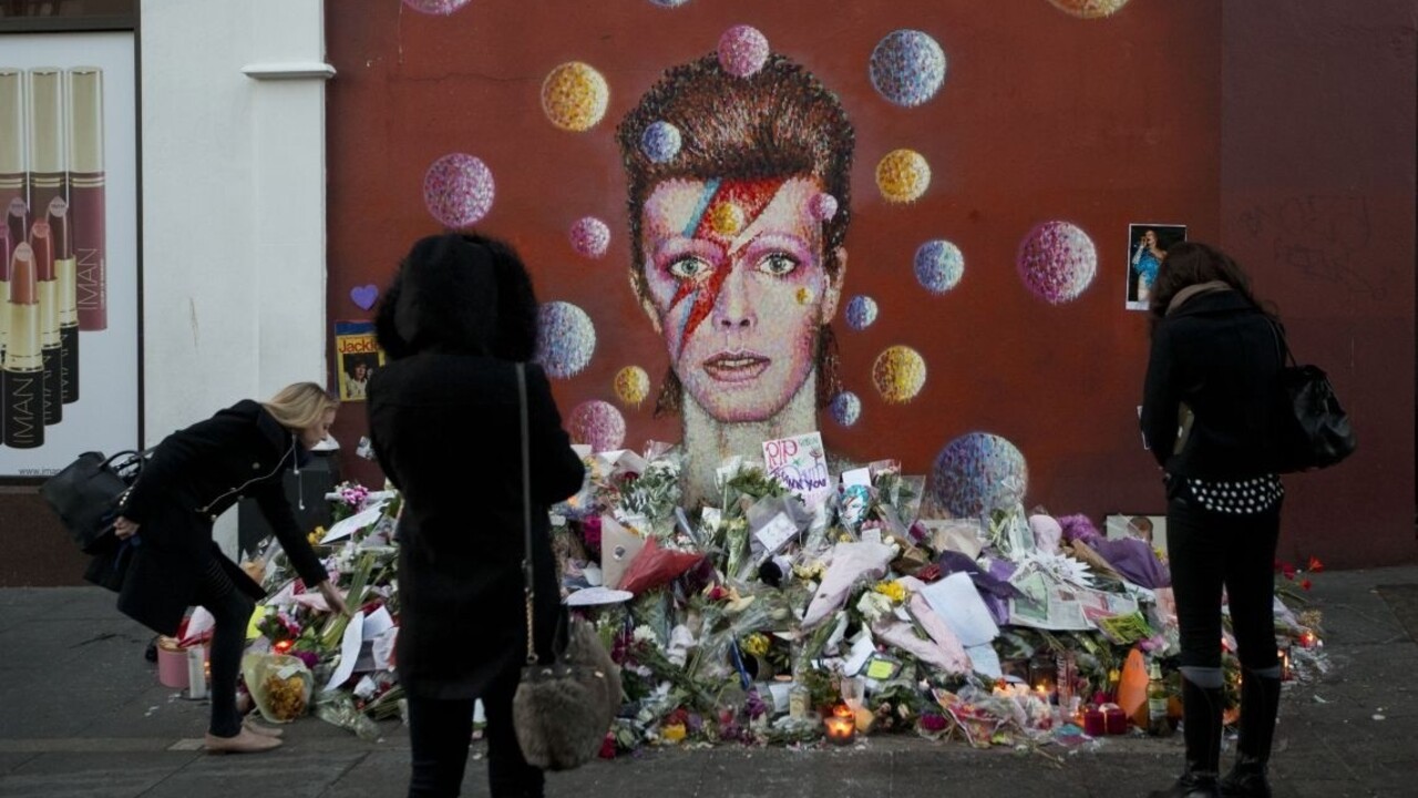 David Bowie bude mať vlastné súhvezdie v tvare blesku