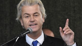 Naše ženy ohrozujú islamské bomby testosterónu, tvrdí ultrapravičiar Wilders