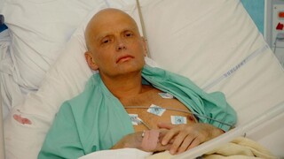 Správa o Litvinenkovej vražde našla vinníka v Kremli, Rusi sa bránia