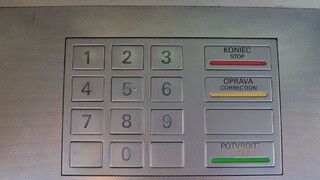 Klientov bánk čakajú zmeny. Číslo účtu, ako ho poznáme, zanikne