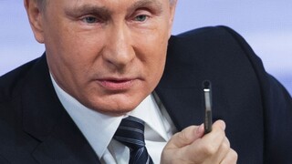 Putin: Lenin položil pod Rusko atómovú bombu