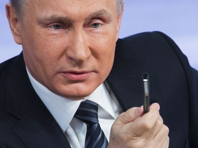 Putin: Lenin položil pod Rusko atómovú bombu