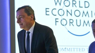 V Davose maľujú pochmúrny obraz stavu svetovej ekonomiky