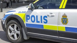Vo Švédsku pre bombovú hrozbu núdzovo pristálo lietadlo