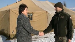 Vojaci postavili v Liptovskom Mikuláši vyhrievaný stan pre bezdomovcov