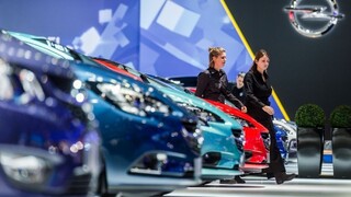 Automobilky Mercedes-Benz a Opel budú čeliť vo Francúzsku vyšetrovaniu