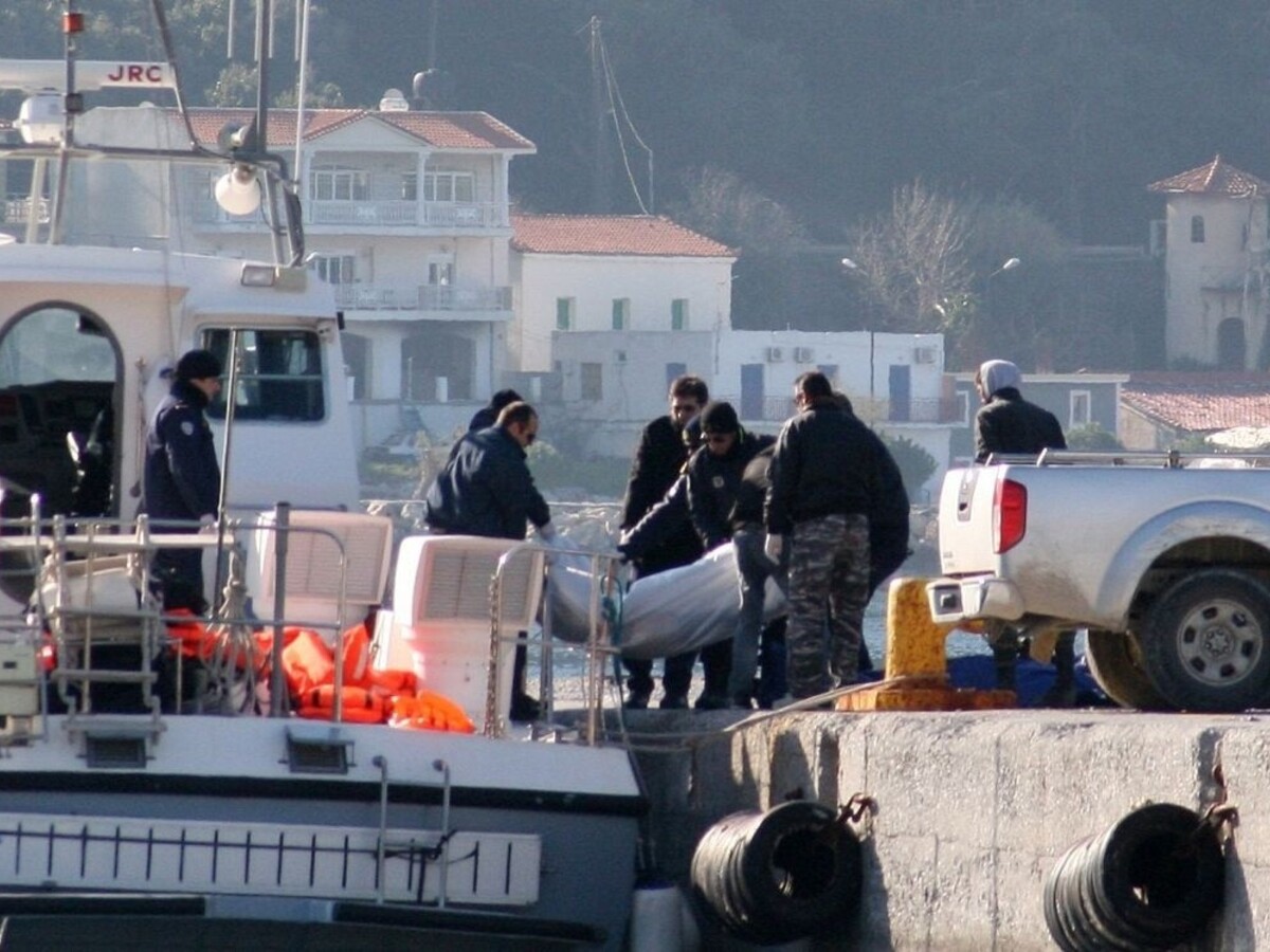 Pri gréckom ostrove Samos sa utopilo najmenej 10 detí