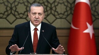 Zmena ústavy a posilnenie prezidenta je nutné pre Turecko, vyhlásil Erdogan