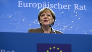Merkelová rozdelila Nemcov, dôvodom je utečenecká kríza