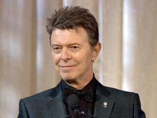 David Bowie vyrovnal albumový rekord Elvisa Presleyho