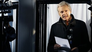 Assange opustí svoje útočisko, komisia OSN rozhodla v jeho prospech