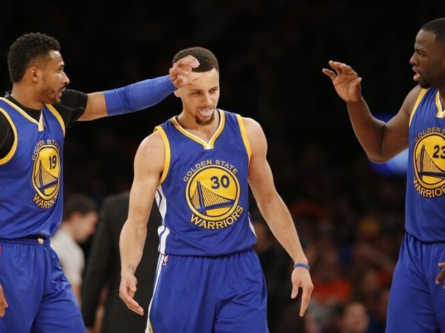 Trojkový koncert Curryho, v Oklahome úradoval Westbrook
