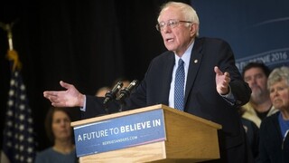 Primárky v New Hampshire majú byť iné, Trump a Sanders vedú v prieskumoch