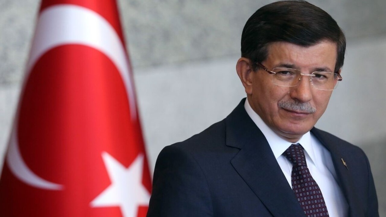 Turci vylučujú mierové rokovania s Kurdami, kým nezložia zbrane