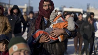 Sýrske Aleppo intenzívne bombardujú, utekajú z neho tisíce ľudí