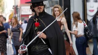 V najnovšom filme bude Zorro bojovať v budúcnosti