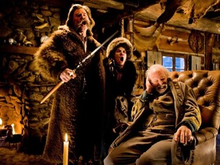 Kurt Russell rozbil v Ôsmich hrozných unikátnu gitaru, múzeum je rozzúrené