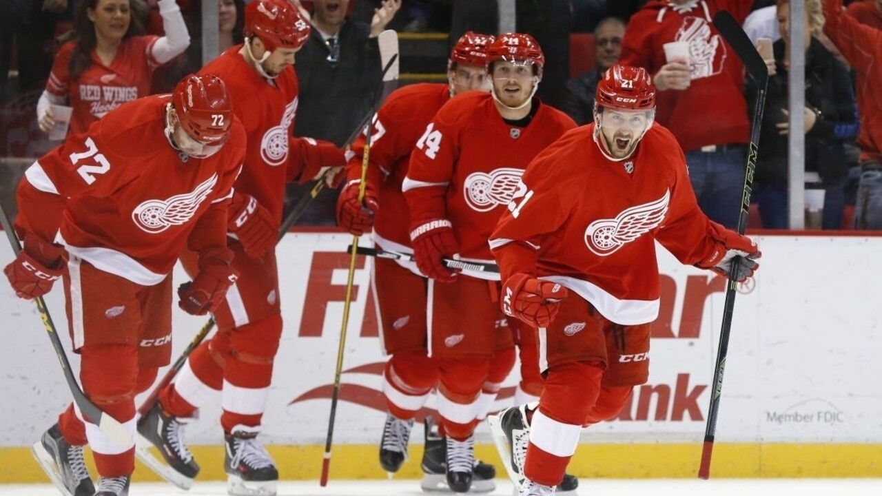 Detroit aj vďaka Tatarovi zdolal Floridu, Crosby s kariérnym rekordom