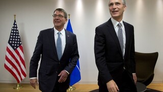 Ministri obrany NATO schválili rotujúcu jednotku vo východnej Európe
