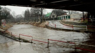 Slovensko stále bojuje s počasím, Košice vydali tretí stupeň povodňovej aktivity
