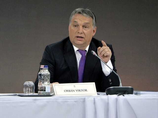 Orbán: Únia sa dohodla s Tureckom na presune migrantov do Európy