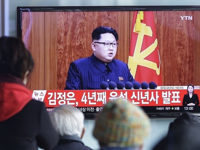 Kim Čong-un chce vypustiť ďalšie družice, kritika ho neodradila