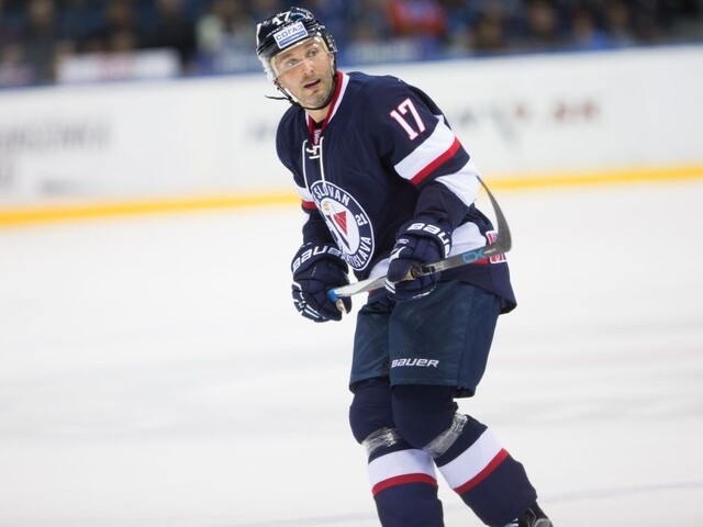 Slovan odohrá zápasy základnej časti KHL bez Višňovského