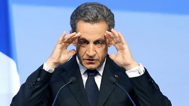 Nicolasa Sarkozyho vypočúvali dvanásť hodín, stále je podozrivý