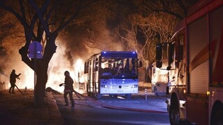 V tureckej Ankare zabíjala bomba, premiér na summit Únie nepocestuje