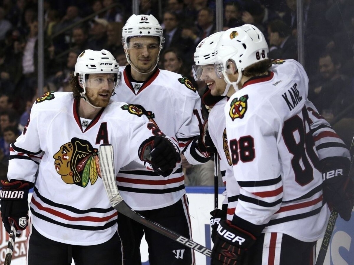 Panarin dopomohol hetrikom k víťazstvu Chicaga, dvojgólový Iginla