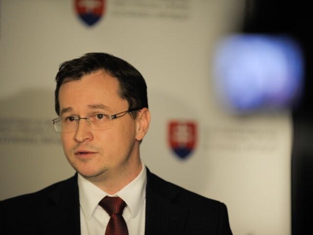 Minister školstva považuje niektoré požiadavky učiteľov za nereálne