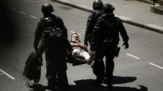 Ako sa chrániť počas teroristického útoku? Francúzi zverejnili návod